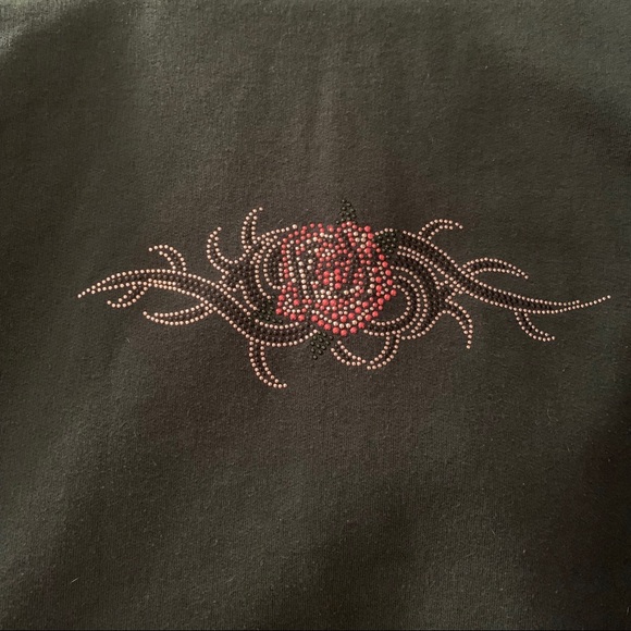 Y2K Cropped Sweatshirt - Picture 4 of 4